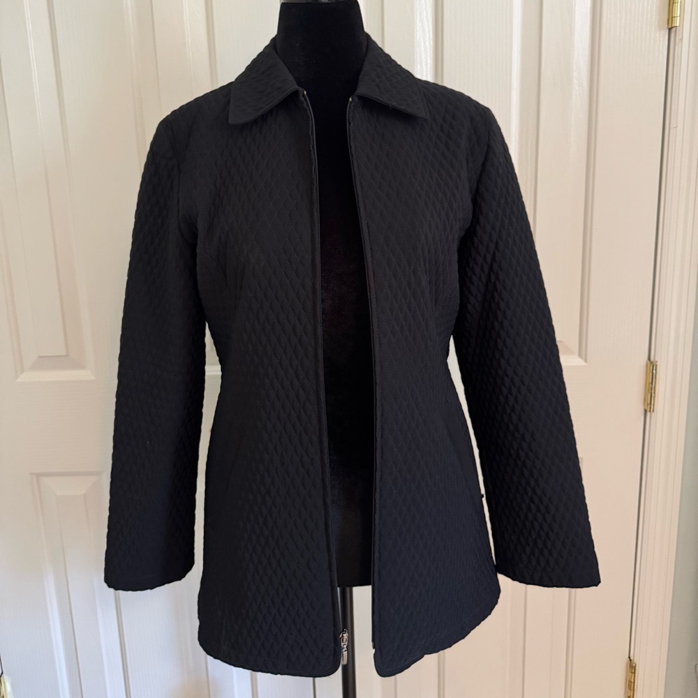 Liz Claiborne Women's Quilted Cheetah Animal Print Lined  Black Jacket Size: Med